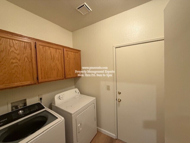 Building Photo - 9521 Twin Brooks Ln