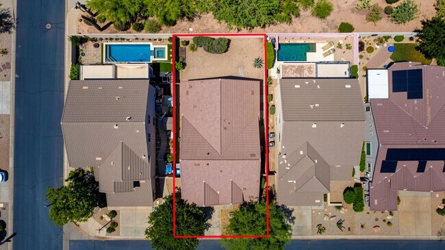 Building Photo - Well maintained 3 bedroom home in Cave Creek AZ - Available Today!