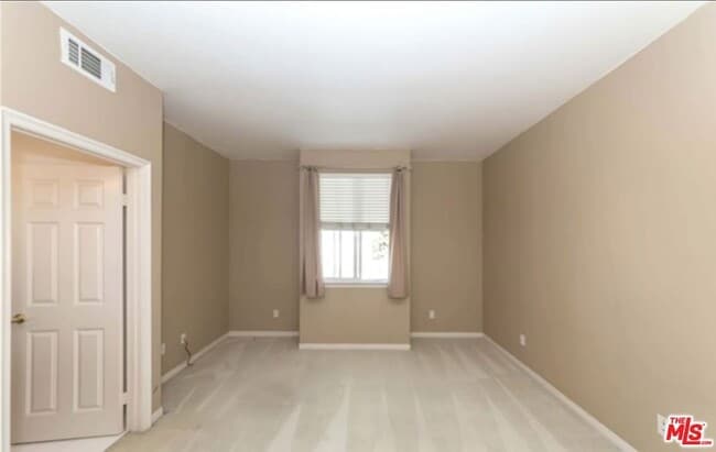 Building Photo - 1841 S Floyd Ct