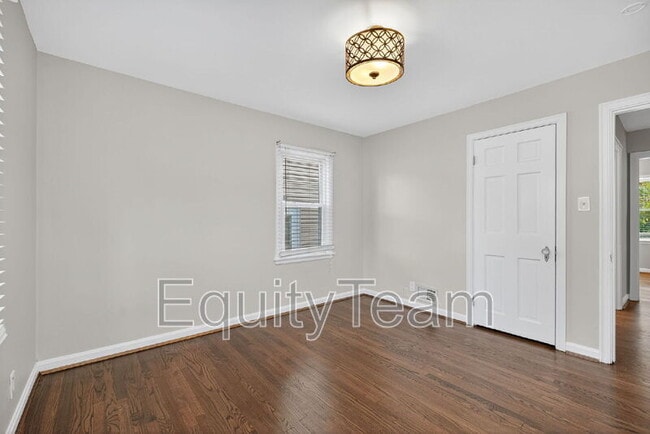 Building Photo - 7020 La Boiteaux Ave