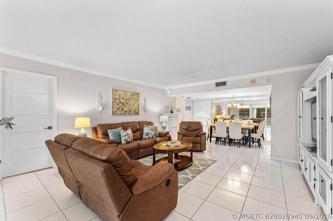 Building Photo - 3570 S Ocean Blvd