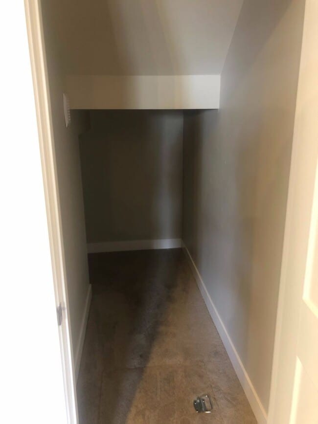 Building Photo - 20136 Reed Ln