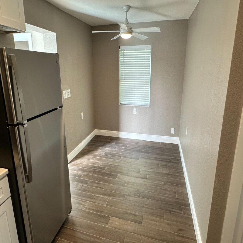 Building Photo - 730 182nd Ave E