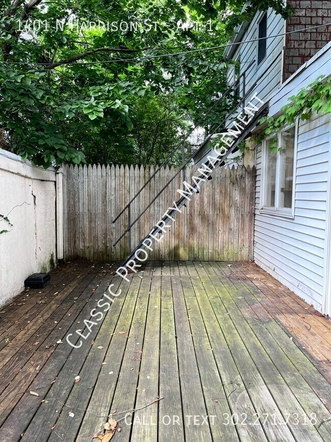 Building Photo - 1401 N Harrison St
