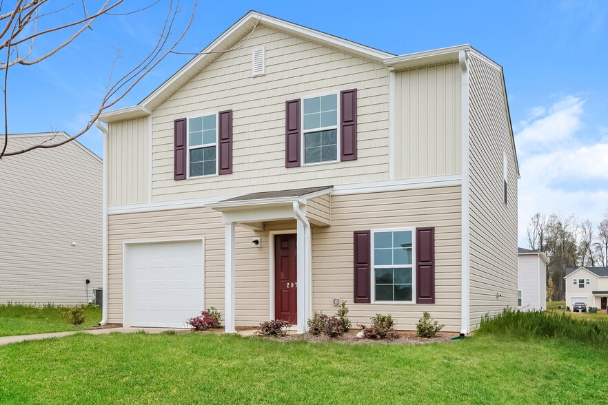 Building Photo - 207 Pleasant Willow Pl