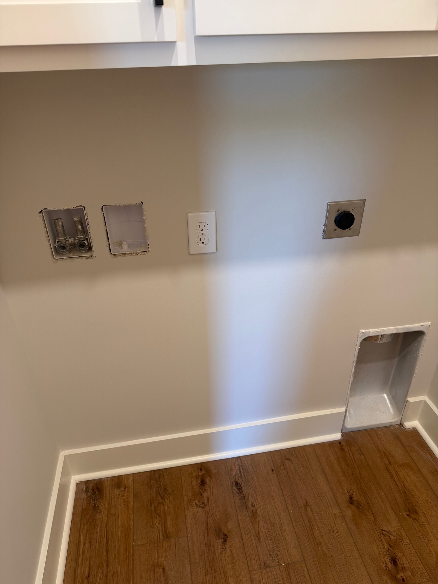 Building Photo - 30 Tower Ct