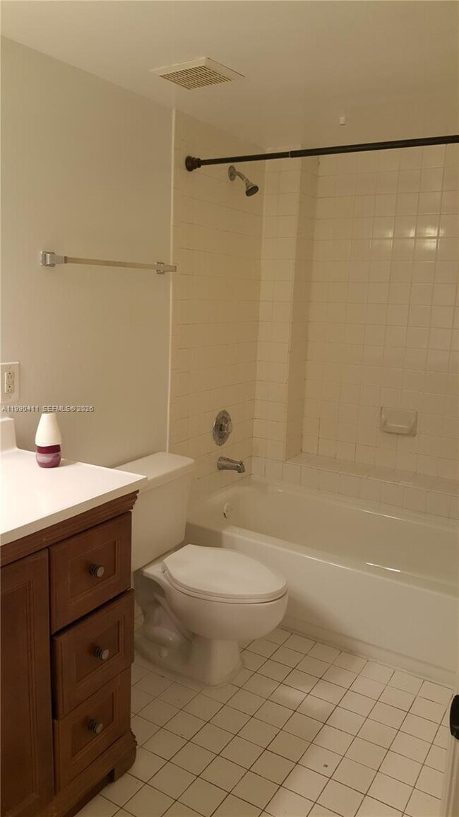 Building Photo - 8215 Lake Dr