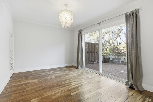 Building Photo - 122 Mariner Green Ct