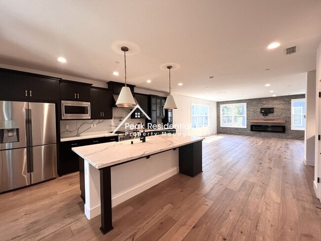 Building Photo - Elevated Luxury Living in This Updated 3BD/3.5BA Downtown Home with Private Rooftop