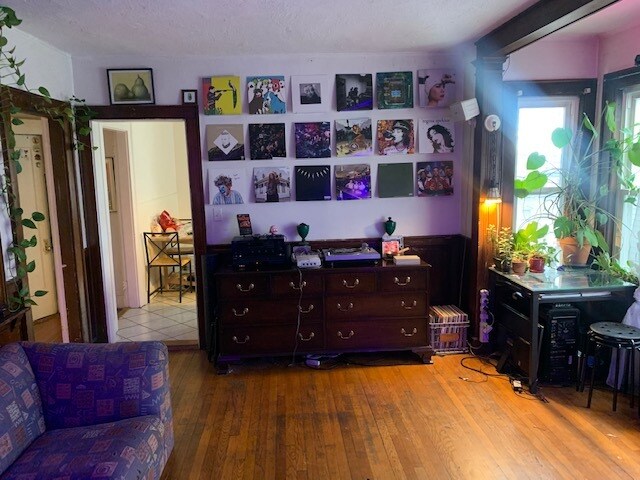 Building Photo - 17 Boulevard Ter