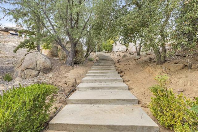 Building Photo - 28720 Sandhurst Way