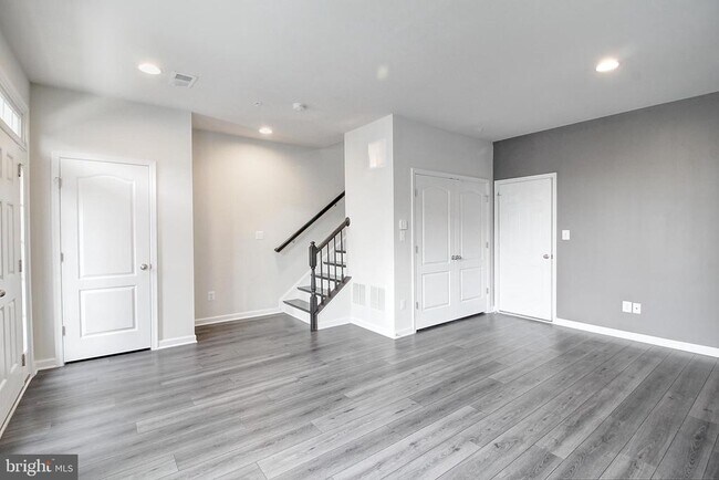 Building Photo - 3022 Osprey Way