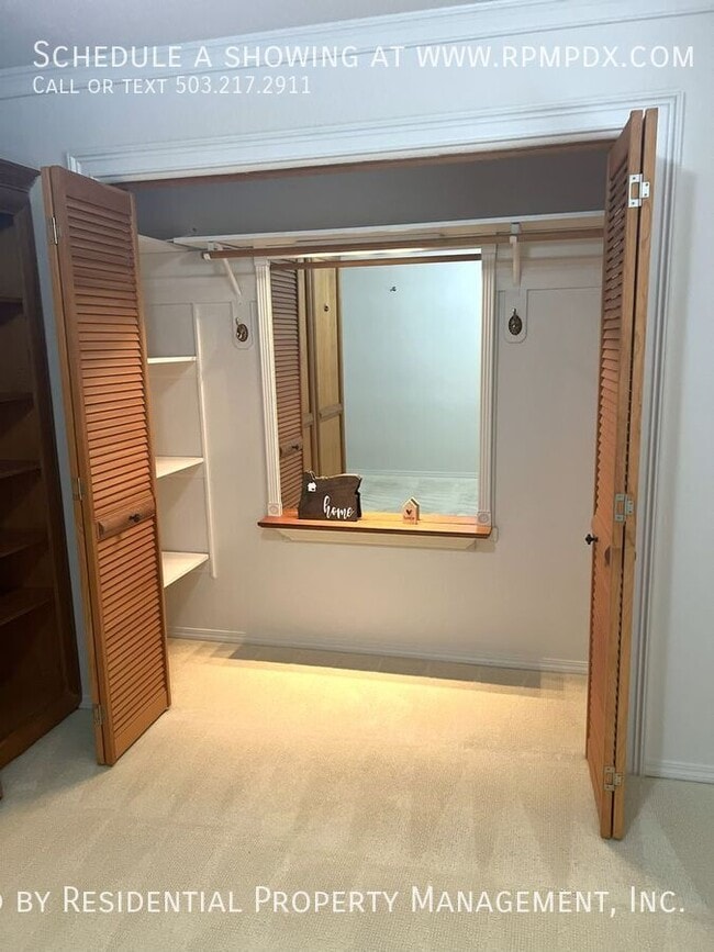 Building Photo - 6463 NW Wenmarie Dr