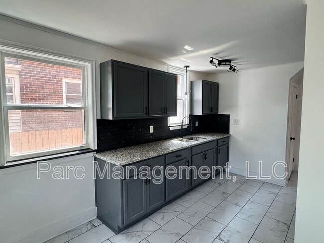 Building Photo - 16140 Monte Vista St