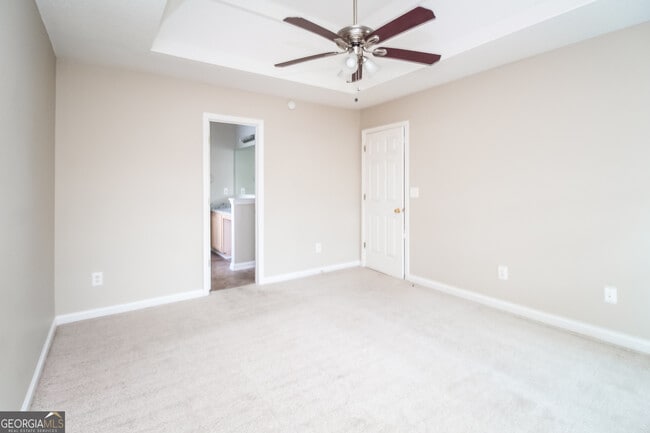 Building Photo - 7522 Clear Creek Approach