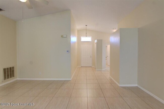 Building Photo - 4810 Manchester Dr