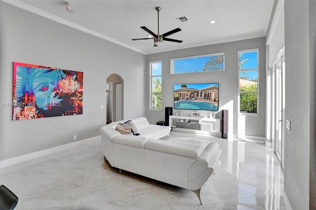 Building Photo - 3772 Oak Ridge Cir