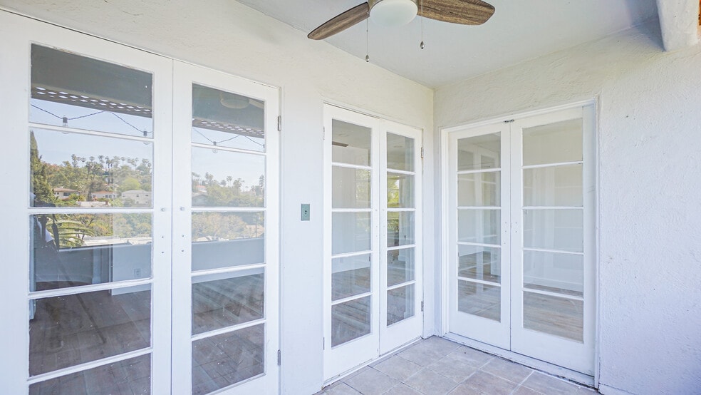 Building Photo - 2065 Ivar Ave