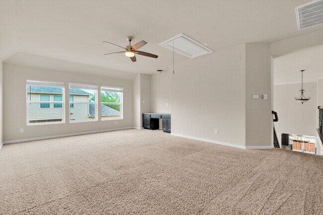 Building Photo - Spacious 5-Bedroom Beauty in Estonia –  with Community Perks!