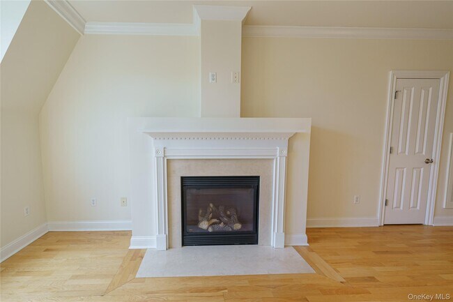 Building Photo - 55 1st St