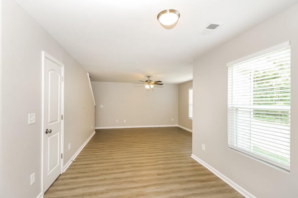 Building Photo - 15 Betty Ann Ln