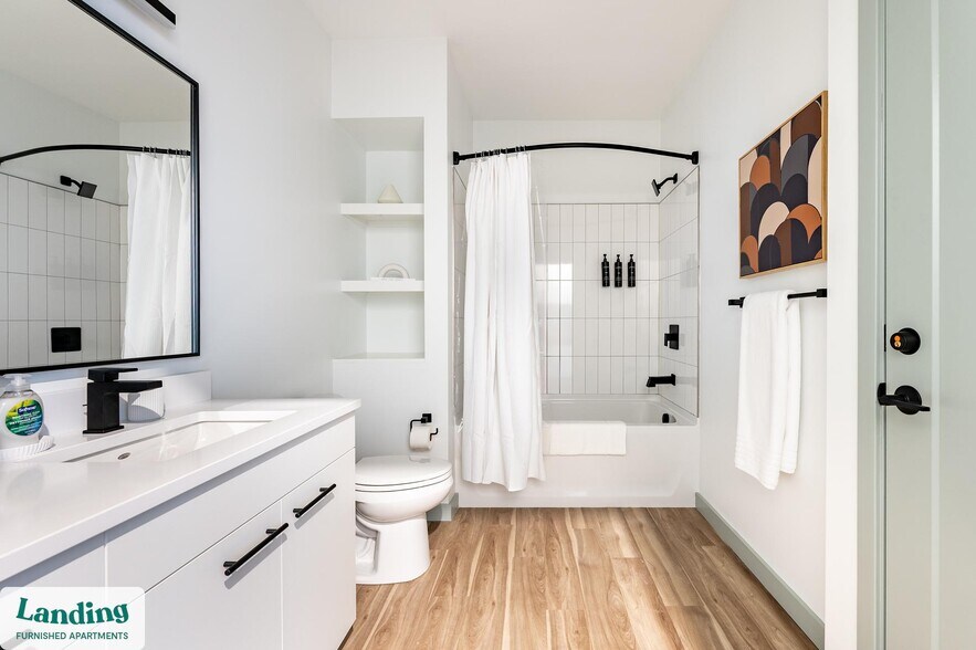 Building Photo - 39 Railroad Ave