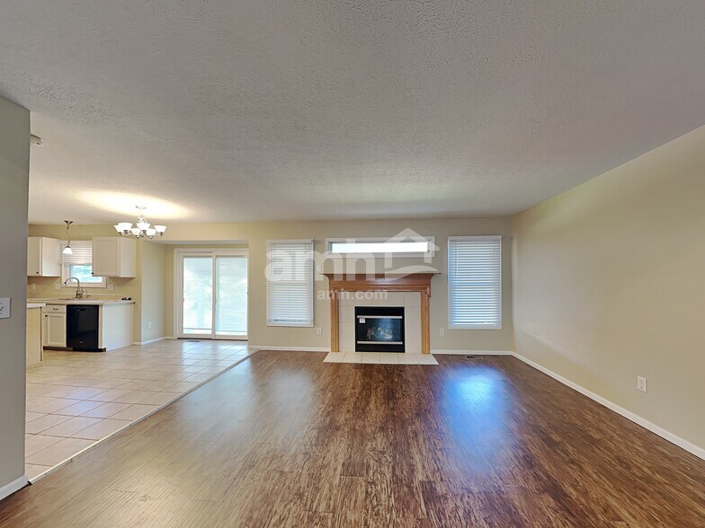 Building Photo - 279 Rockmill St