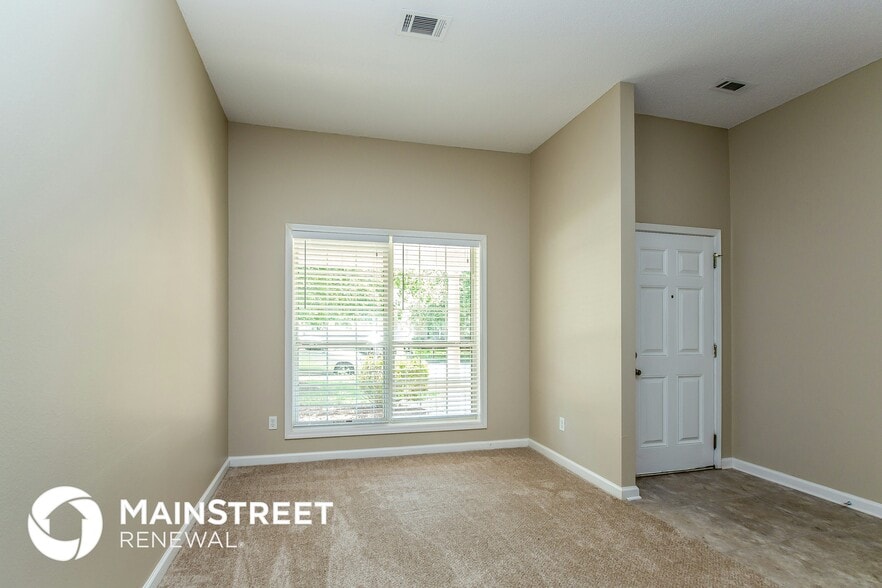 Building Photo - 3571 Walnut Creek Way