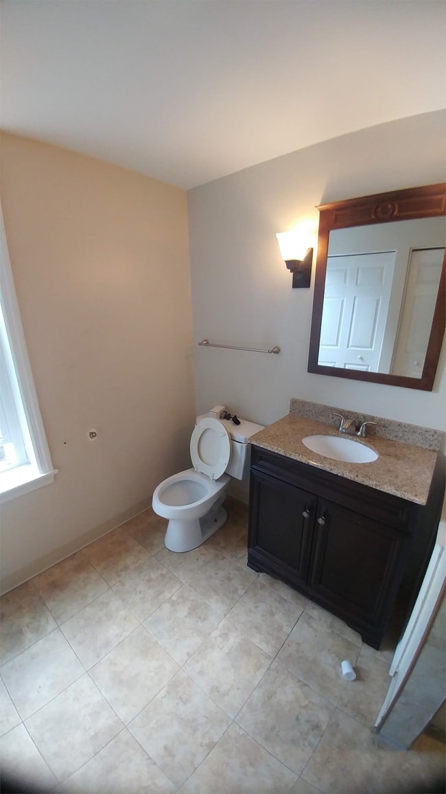 Building Photo - 1415 Sandusky St