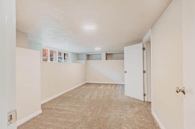 Building Photo - 1610 N 10th St