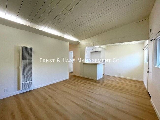 Building Photo - 3737 LeSage St