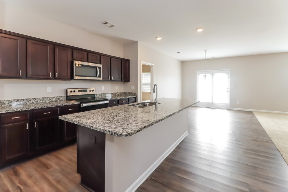 Building Photo - 1062 Cold Water Dr