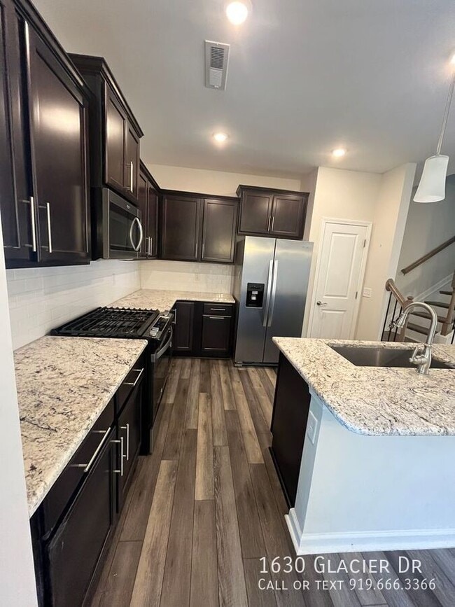 Building Photo - 1630 Glacier Dr