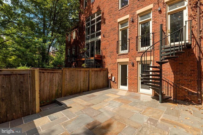 Building Photo - 3954 Georgetown Ct NW