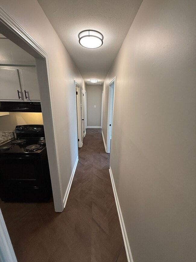 Building Photo - Oh So Lovely O'Hara!