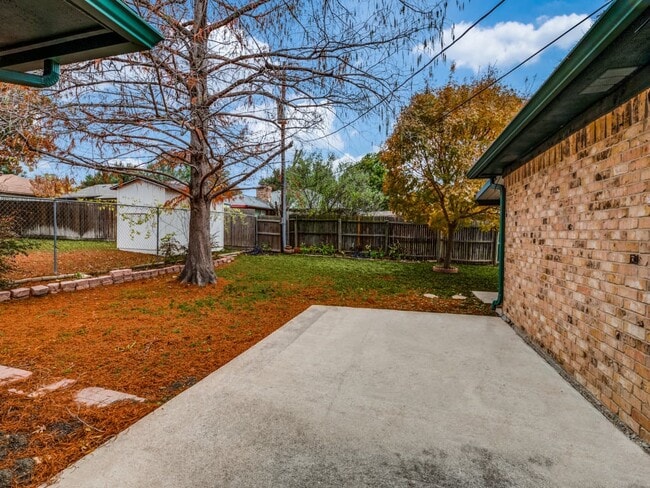 Building Photo - 6900 Wicks Trail