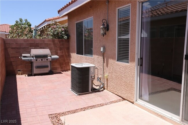 Building Photo - 2841 Dunstan Way