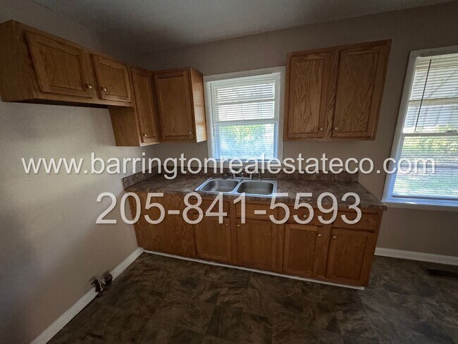 Building Photo - Bessemer