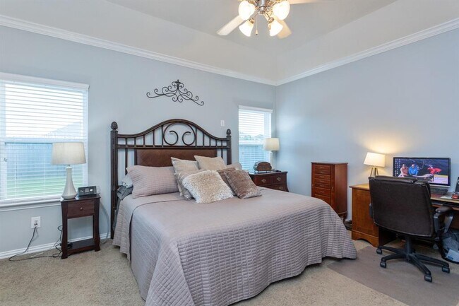 Building Photo - 3056 Winterberry Ln