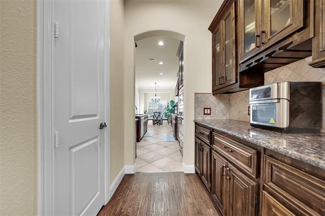 Building Photo - 4018 Bear Creek Ct