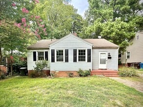 Building Photo - 3 Bedroom 1 Bathroom Home in Durham