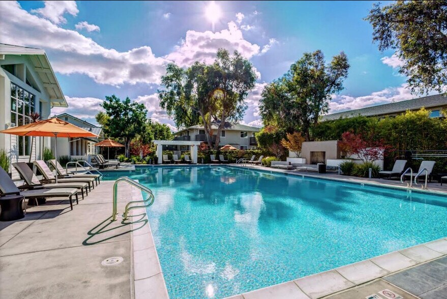 Building Photo - 20800 W Homestead Rd