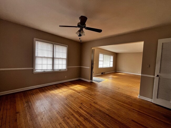 Building Photo - Spacious 3 Bedroom With A Basement