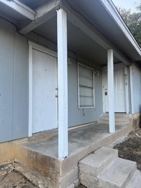 Building Photo - 816 Hazelton St