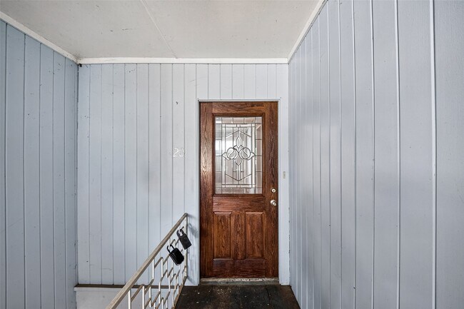 Building Photo - 3271 Sul Ross St