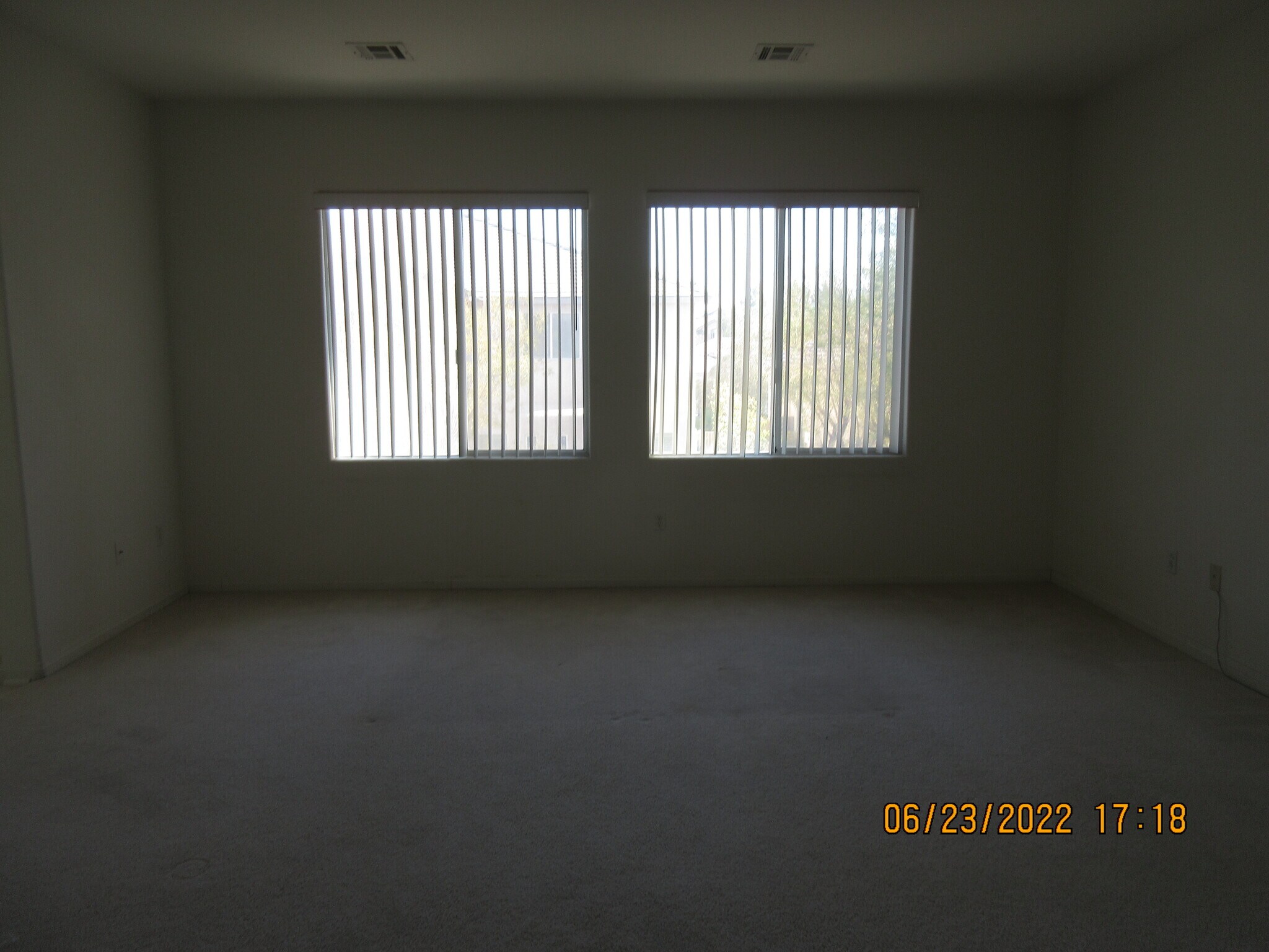 Building Photo - 211 Tayman Park Ave