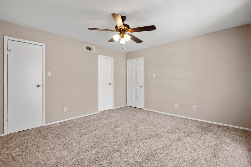 Building Photo - 14777 Wunderlich Dr