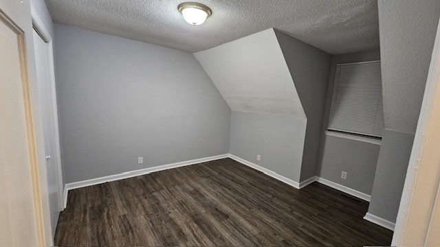 Building Photo - 3301 Chesapeake Cir