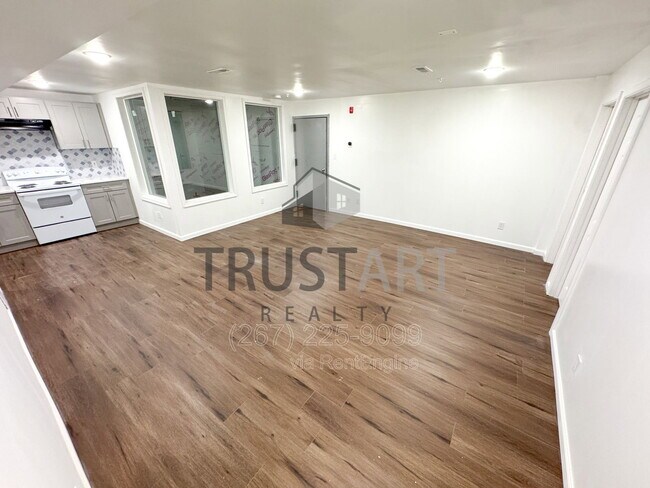 Building Photo - 2317 N 15th St