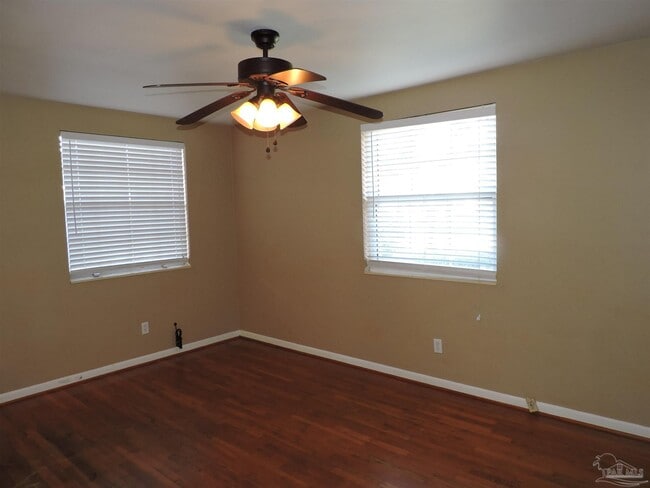 Building Photo - 8220 Excelsior Dr
